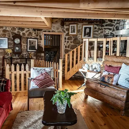 Old House 4*