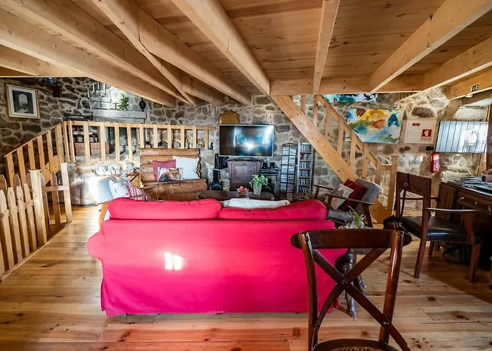 招待所 Old House 蒙桑图